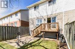 800 PARAMOUNT Drive Unit# 32 Stoney Creek