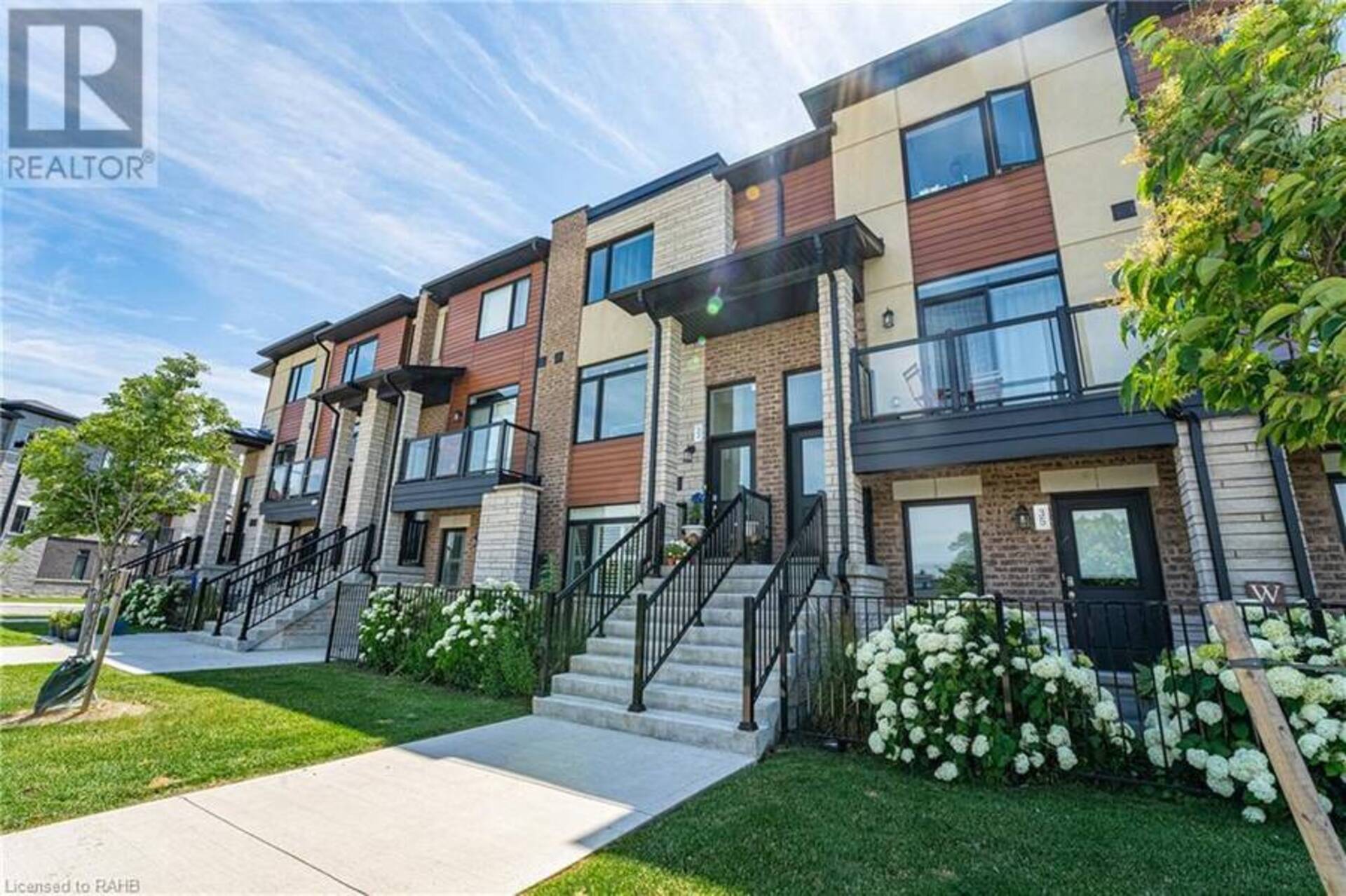 590 NORTH SERVICE Road Unit# 33 Stoney Creek