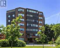 166 MOUNTAIN PARK Avenue Unit# 701 Hamilton