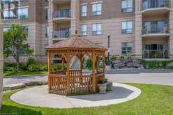 2085 AMHERST HEIGHTS Drive Unit# 106 Burlington