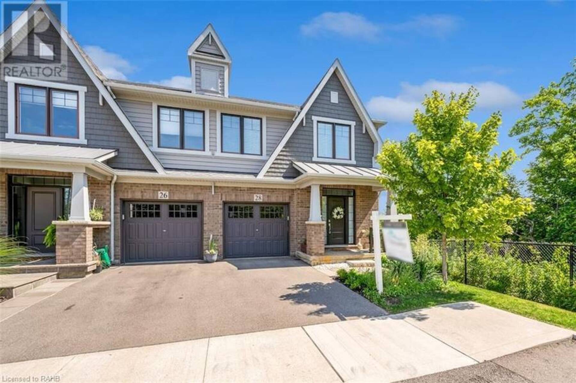 28 Pierre Trudeau Lane Grimsby