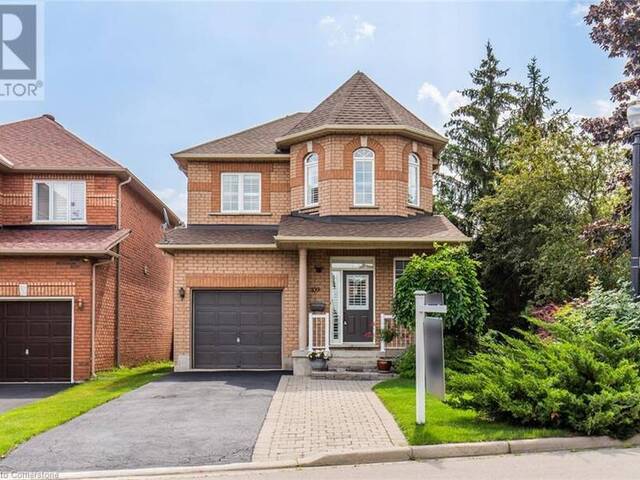 109 PEACHWOOD Crescent Stoney Creek Ontario