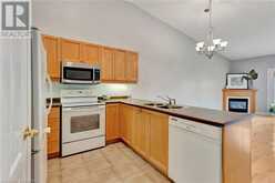 212 STONEHENGE Drive Unit# 28 Ancaster