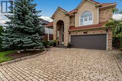 99 Vinifera Drive Grimsby