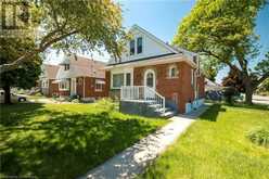 204 PARKDALE Avenue S Hamilton