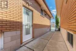 1223 Dunsmure Road Hamilton