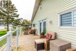 793 Lakeshore Road Selkirk