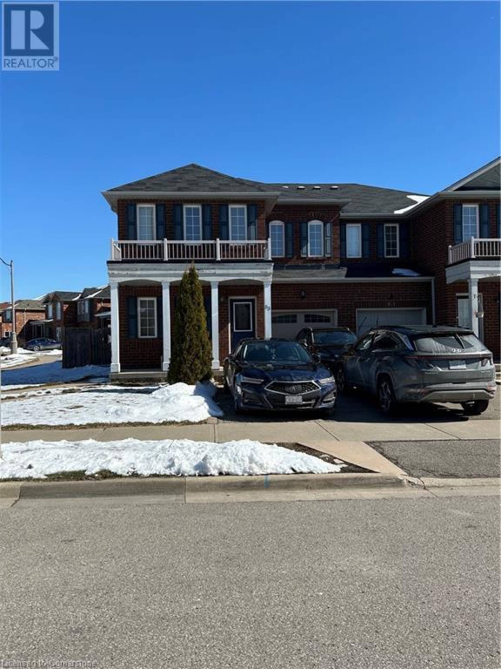 53 COMMODORE Drive Brampton