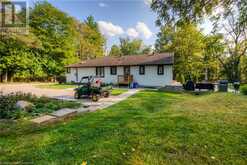 1095 GOVERNORS Road Dundas