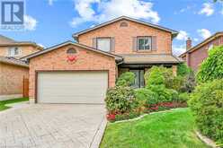 7 GATESTONE Drive Hamilton