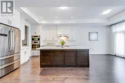 3033 PARSONAGE Crescent Oakville