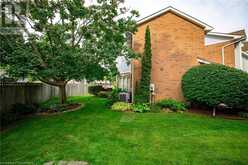 16 HUNTERS Court Fonthill