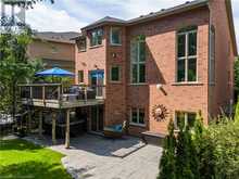 48 COMMANDO Court Waterdown