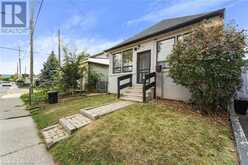 51 ROBINS Avenue Hamilton