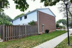 150 GATESHEAD Crescent Unit# 122 Stoney Creek