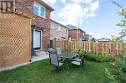 92 PEER Court Ancaster