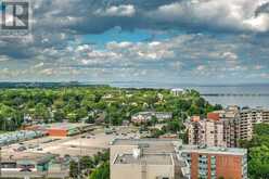 5250 LAKESHORE Road Unit# 2006 Burlington