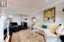 5250 LAKESHORE Road Unit# 2006 Burlington