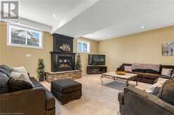 8301 MULLEN Court Niagara Falls