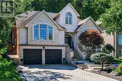 8 ORR Crescent Stoney Creek