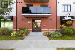 170 ROCKHAVEN Lane Unit# 317 Waterdown