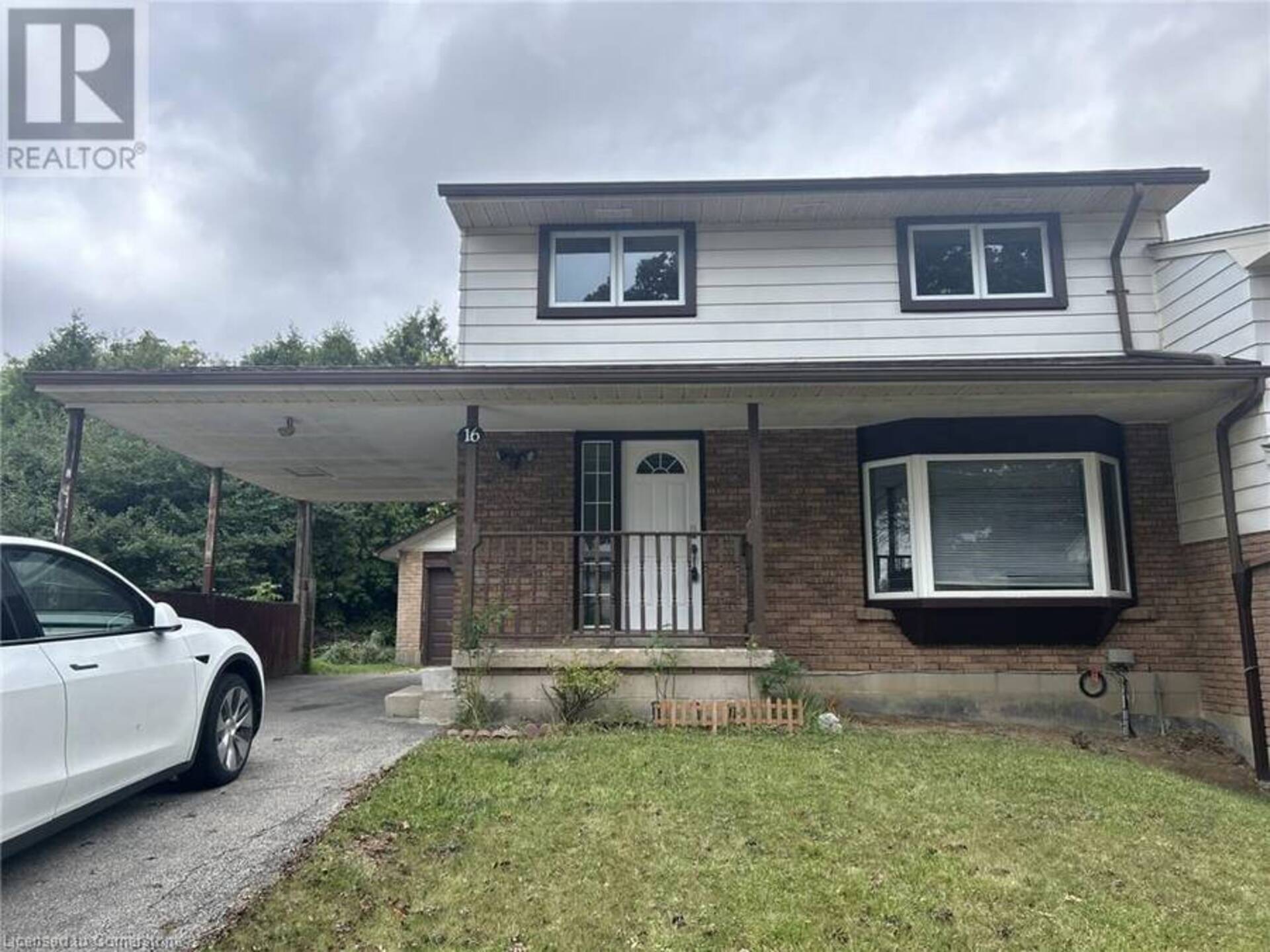 16 COURTLAND Avenue Unit# UPPER Hamilton