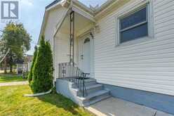 832 PINE Street Dunnville