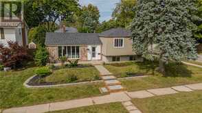 495 ROSEDALE Crescent Burlington