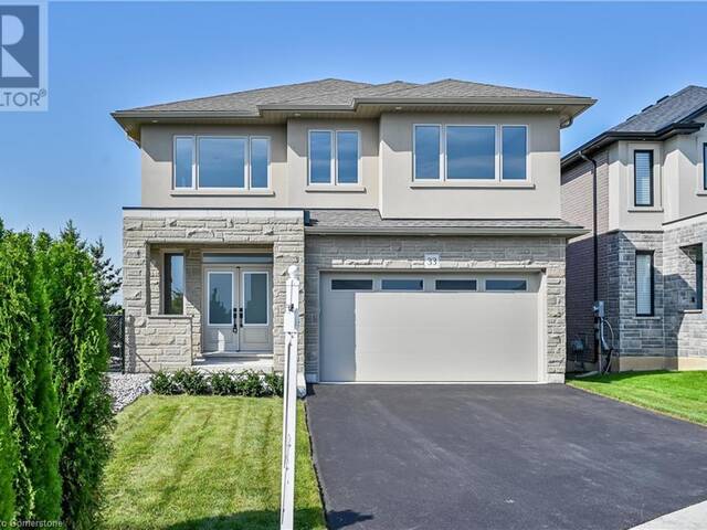 33 HAMPSHIRE Place Stoney Creek Ontario