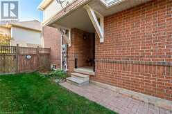 117 LAURENDALE Avenue Waterdown