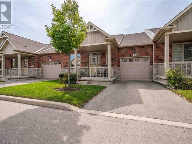 8 HILLGARTNER Lane Binbrook Ontario