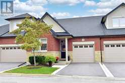 8 CARMICHAEL Trail Ancaster