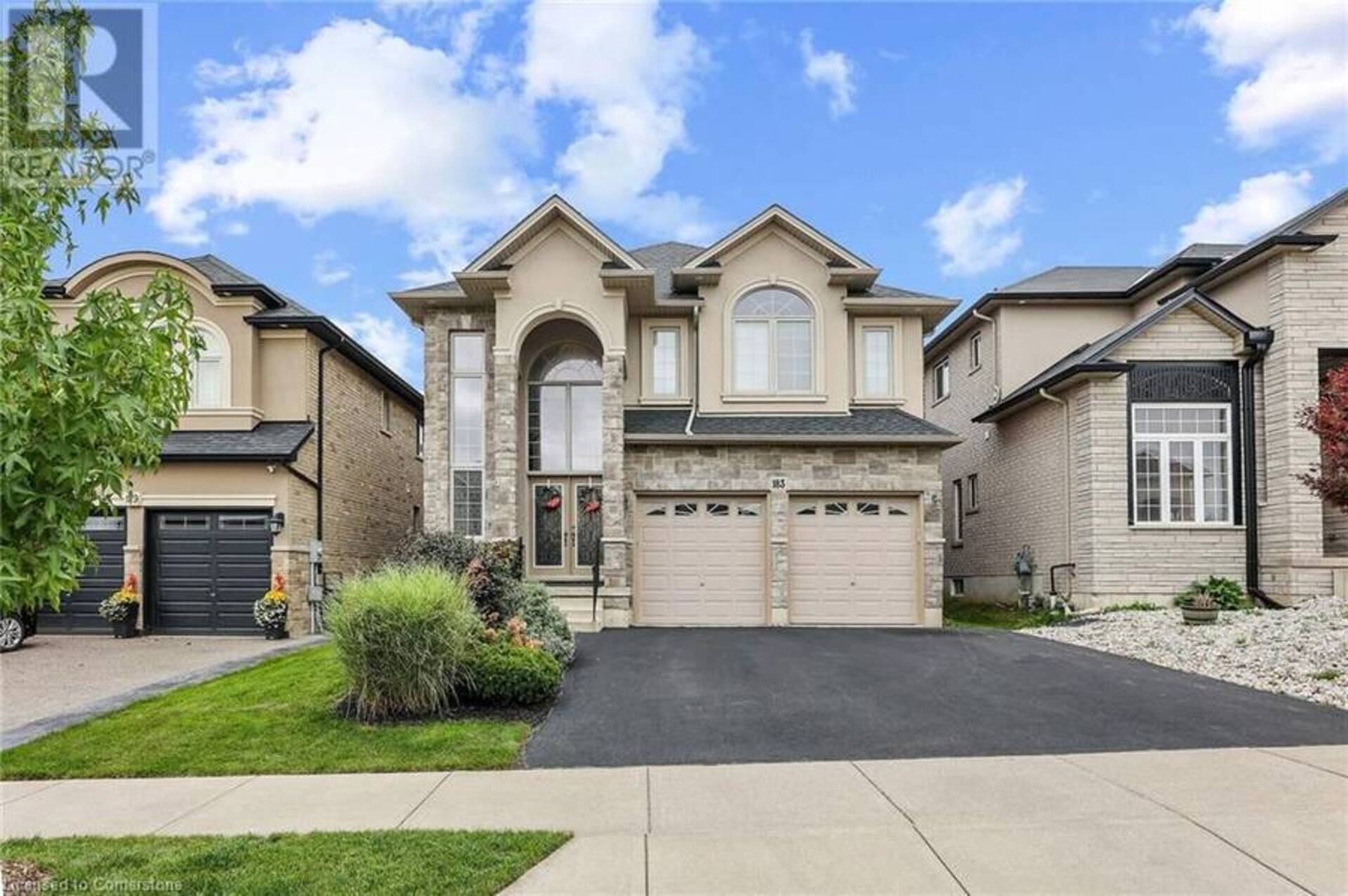 183 CHAMBERS Drive Ancaster