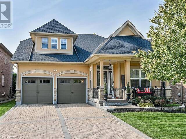 38 BUTTERNUT GROVE Lane Ancaster Ontario