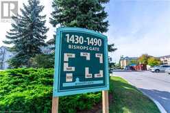 1480 BISHOPS Gate Unit# 213 Oakville