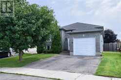 43 BREWSTER Way Brantford