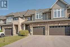 31 PINOT Crescent Stoney Creek