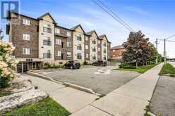 886 GOLF LINKS Road S Unit# 104 Ancaster