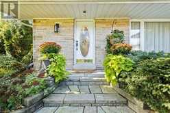 164 ELLWOOD Drive E Bolton