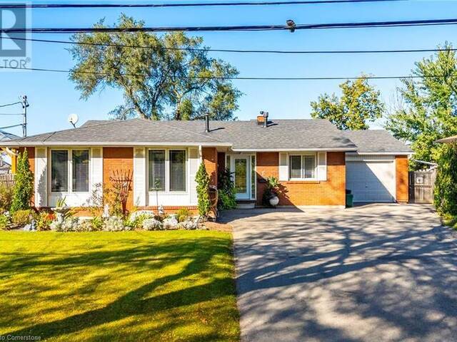 8 WOODCREST Drive Grimsby Ontario