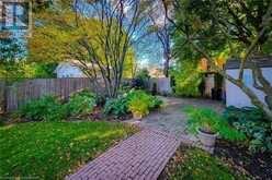 133 CAMERON Avenue S Hamilton