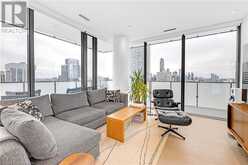 20 LOMBARD Street Unit# 3711 Toronto