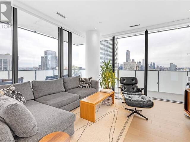 20 LOMBARD Street Unit# 3711 Toronto Ontario