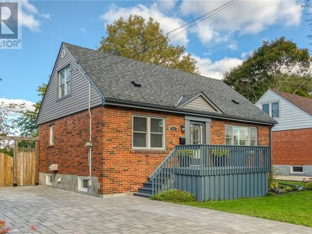 11 DUNCOMBE Drive Hamilton Ontario