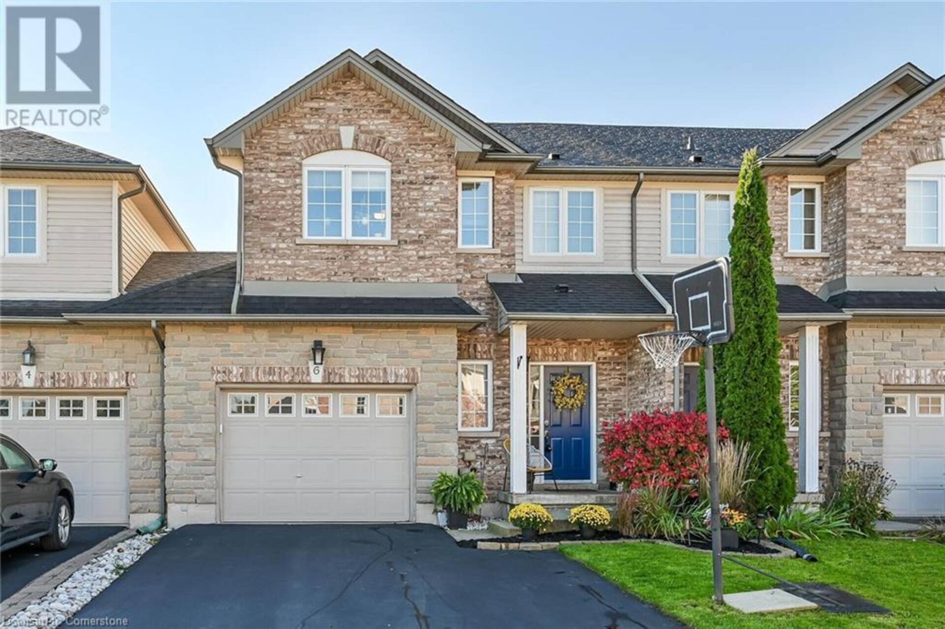 6 OLIVIA Place Ancaster