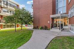 2052 COURTLAND Drive Unit# 304 Burlington