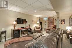 60 VALRIDGE Drive Ancaster