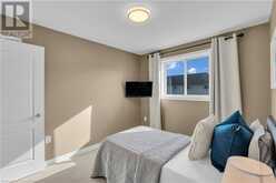 40 DARTMOUTH GATE Unit# 19 Stoney Creek