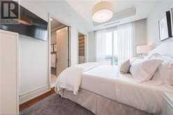 2060 LAKESHORE Road Unit# 2202 Burlington