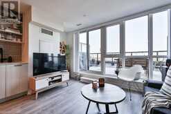 2300 ST CLAIR Avenue W Unit# 718 Toronto